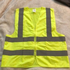 Bright caution vest yellow zip size Large